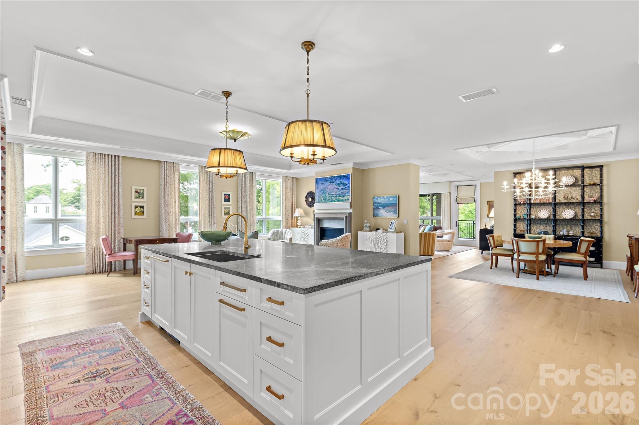 130 Cherokee Road Unit: 306