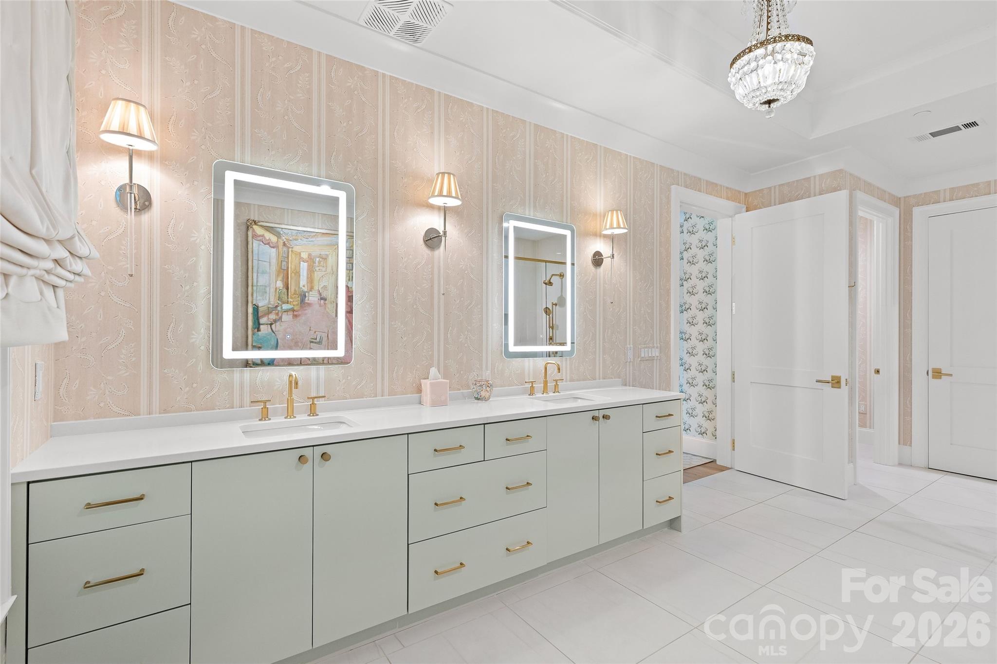 130 Cherokee Road Unit: 306