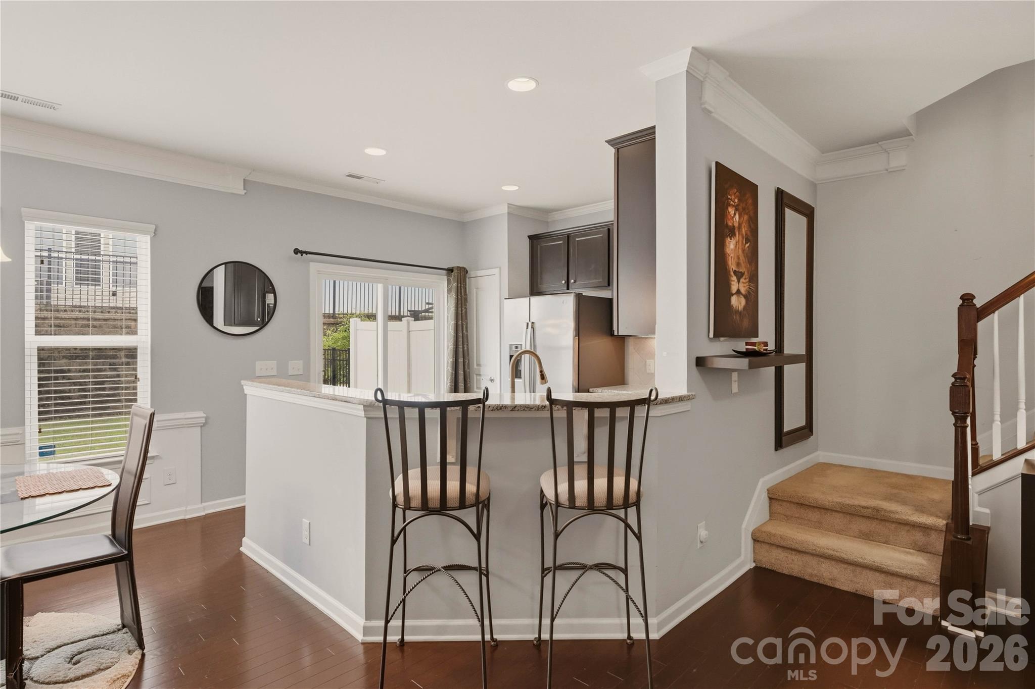 2433 Diplomat Lane