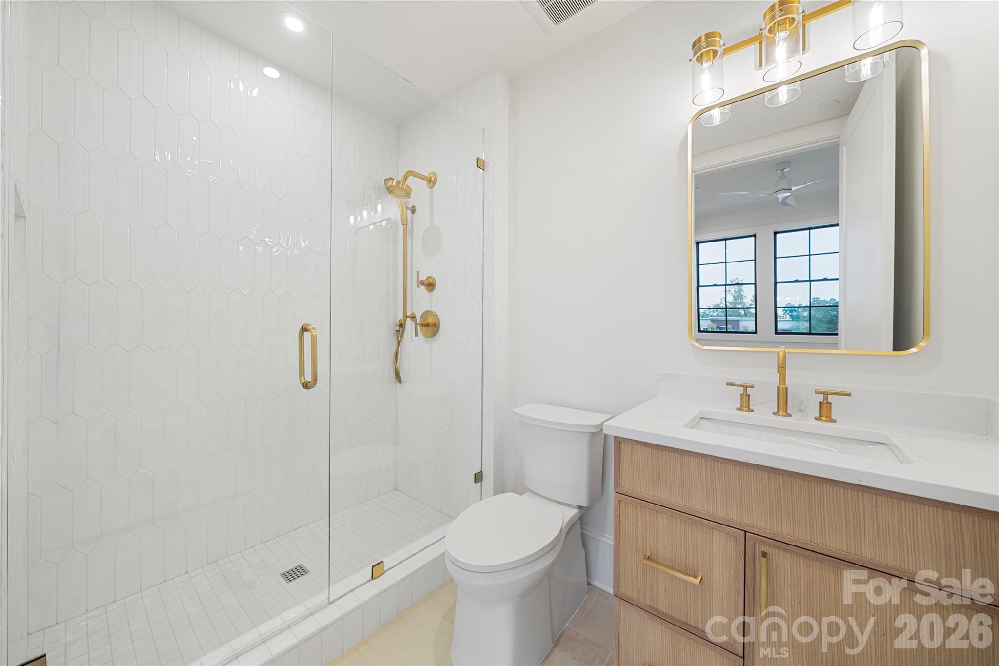 409 Queens Road Unit: 503