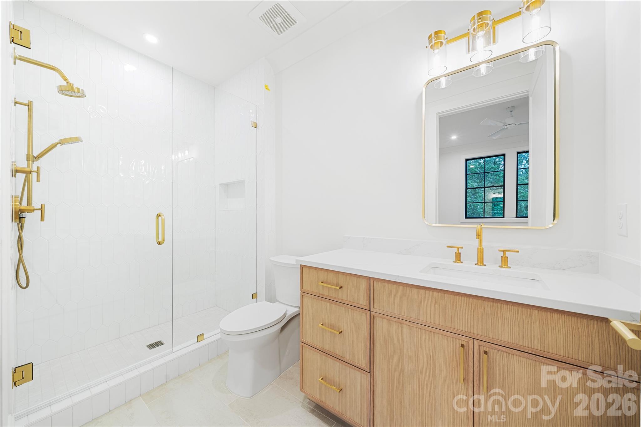 409 Queens Road Unit: 503