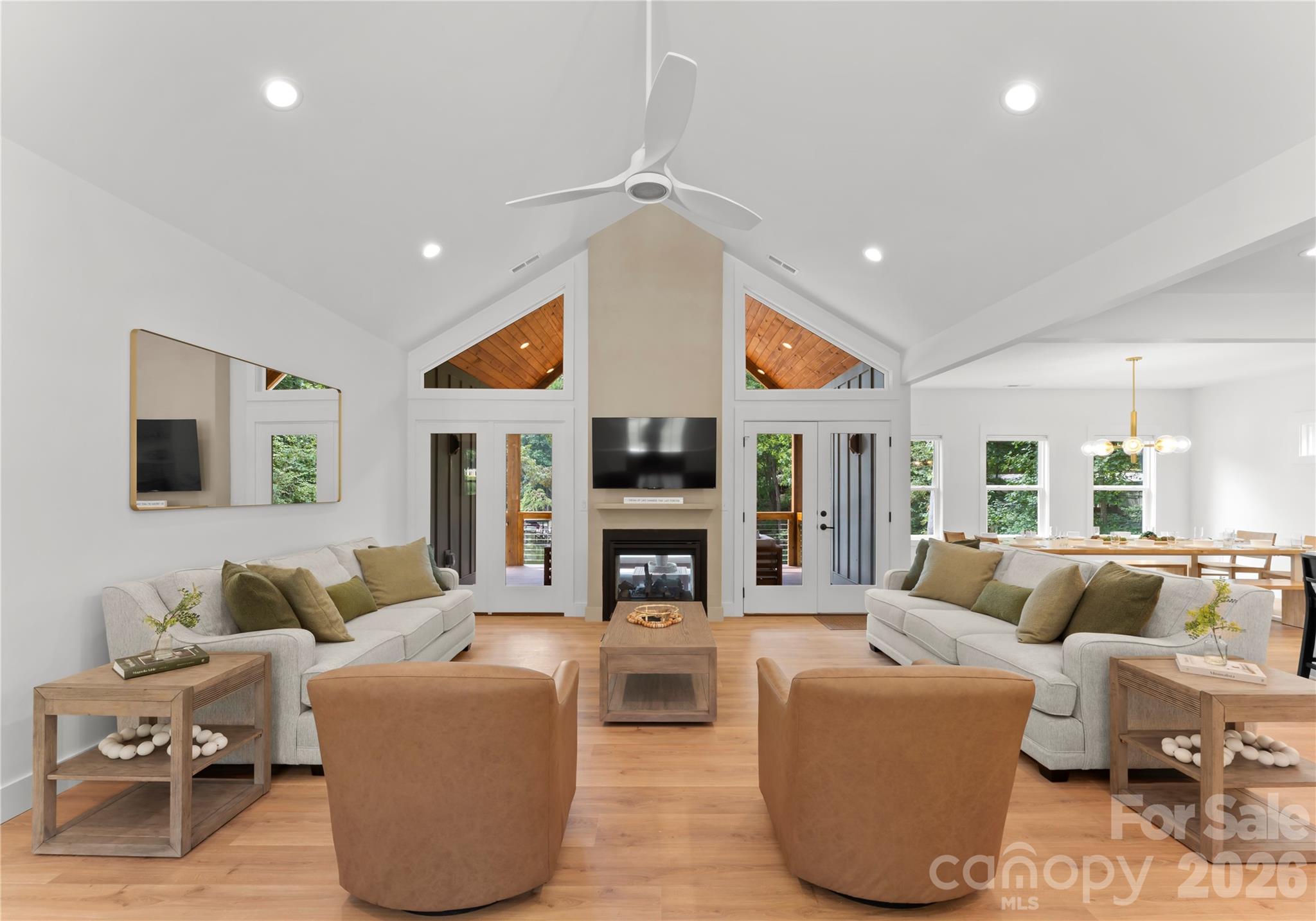 143 Hideaway Lane