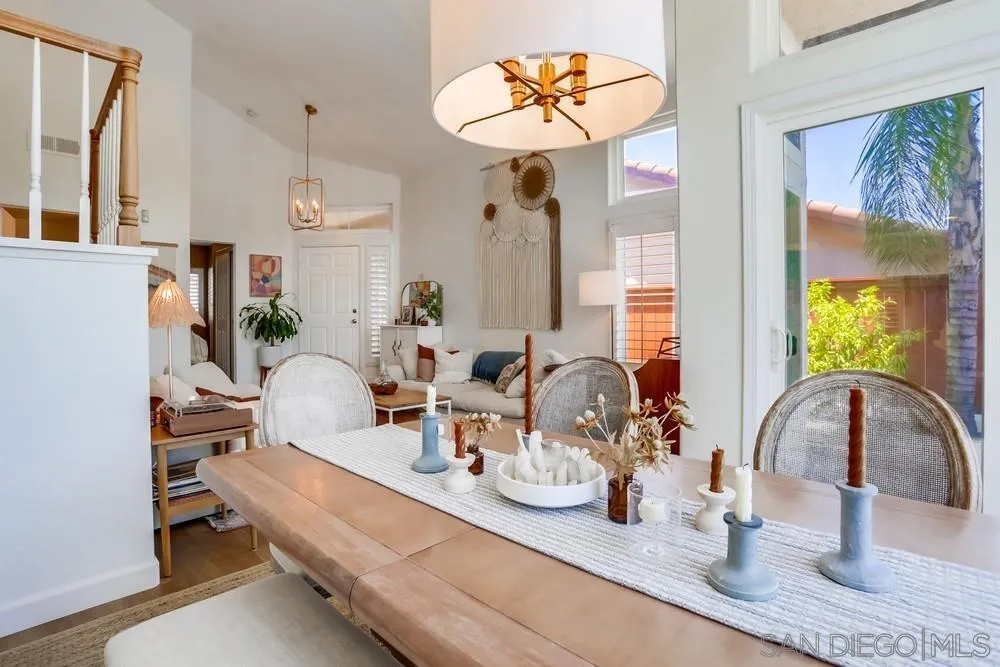 8581 Paseo Del Sol