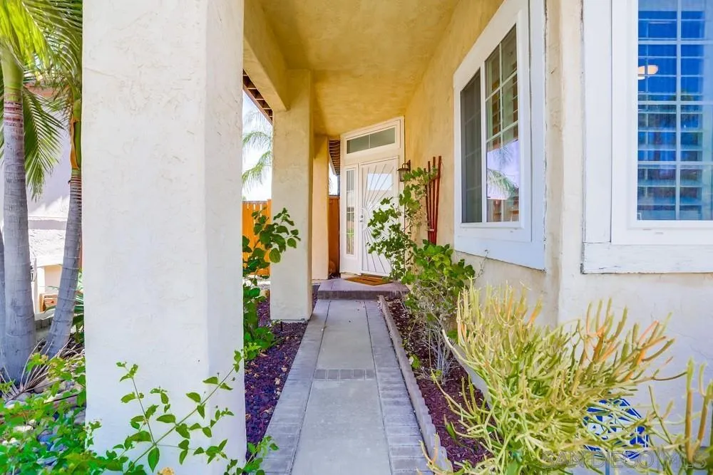 8581 Paseo Del Sol