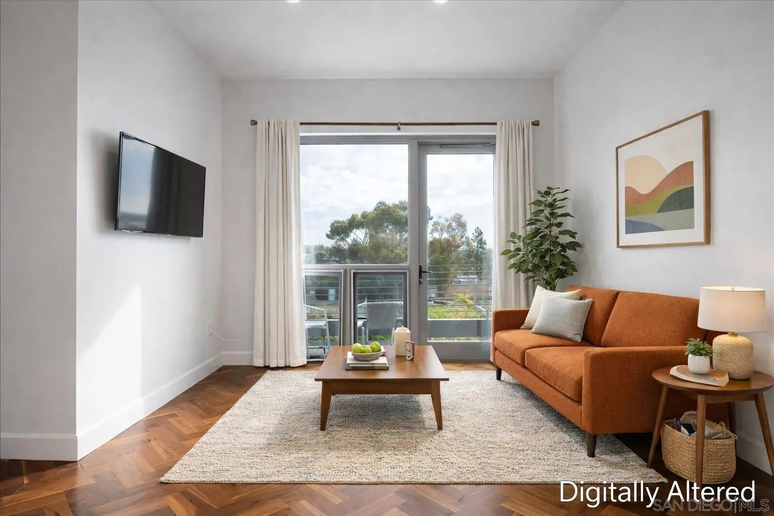 889 Date St. Unit 440