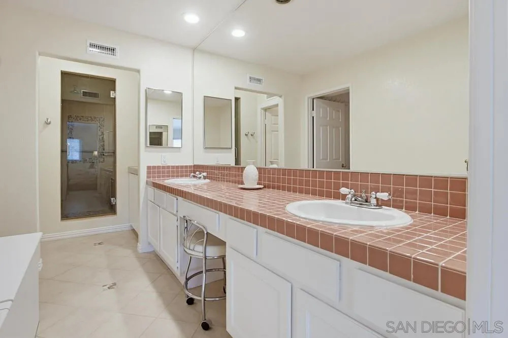 29549 Circle R Greens Dr.