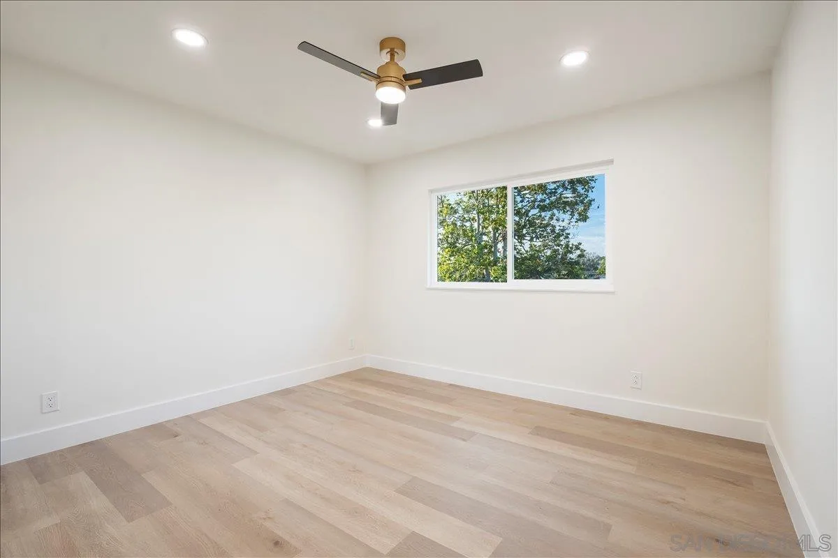 6268 Lance Place