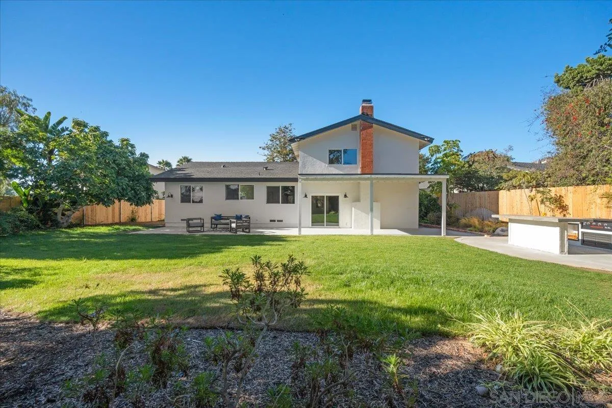 6268 Lance Place