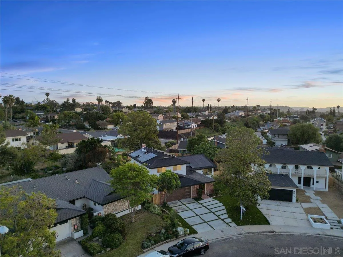 6268 Lance Place