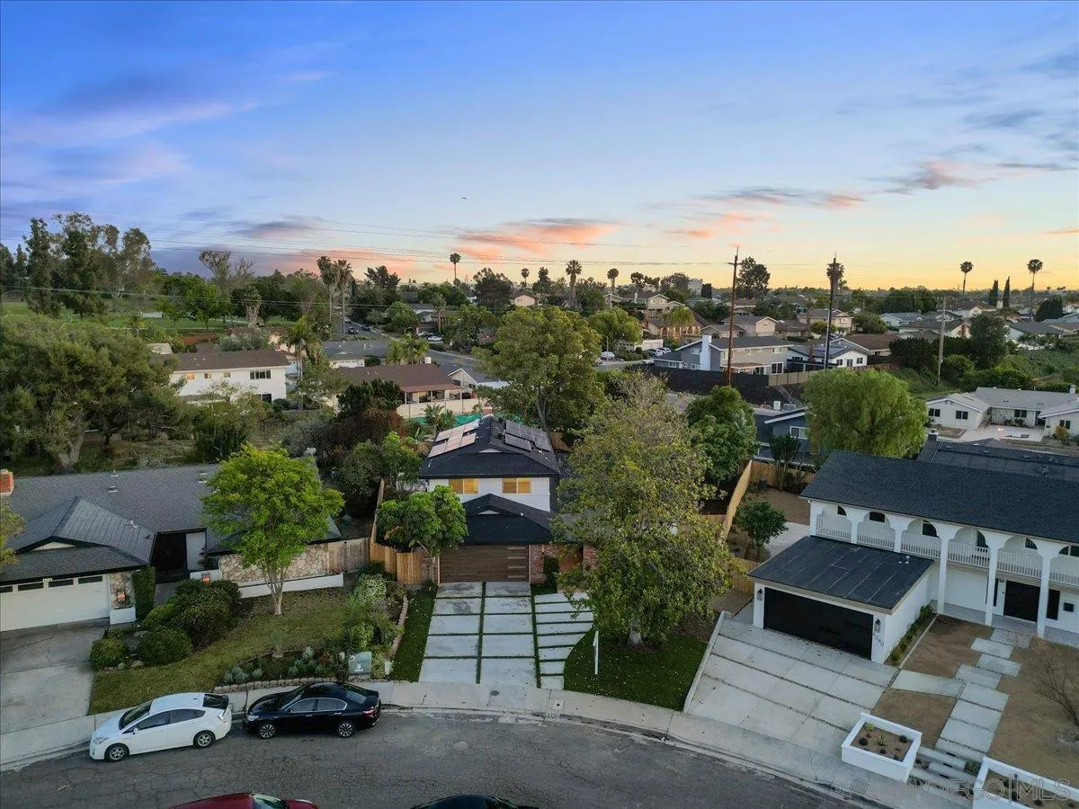 6268 Lance Place