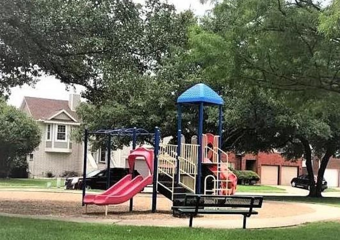 3425 Renaissance Drive