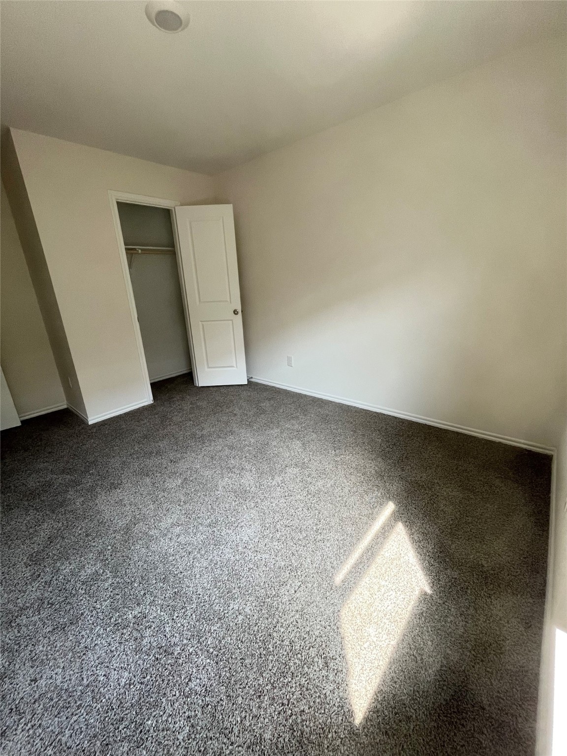 2544 Russell Street