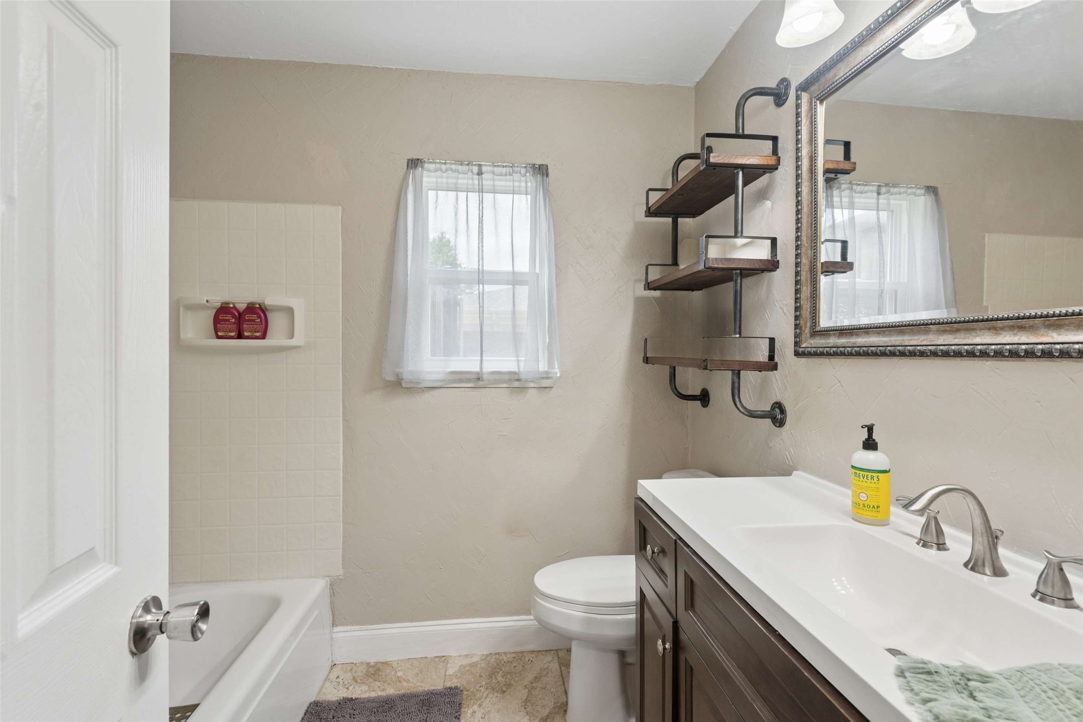 2217 Shady Brook Drive