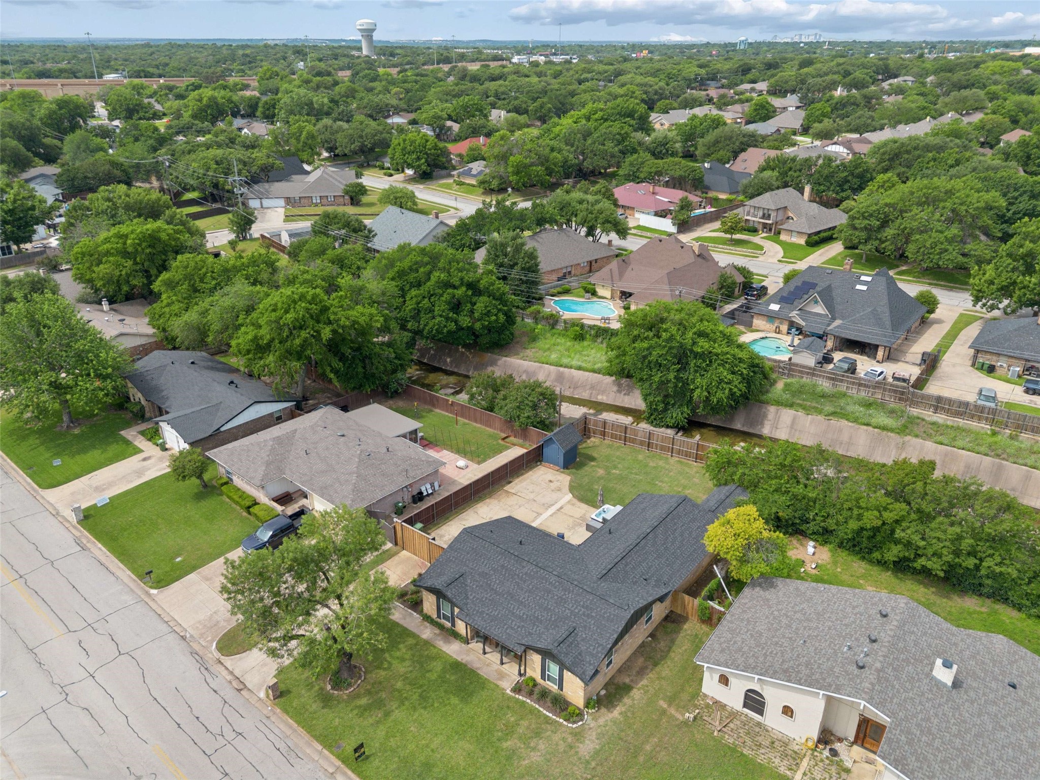2217 Shady Brook Drive