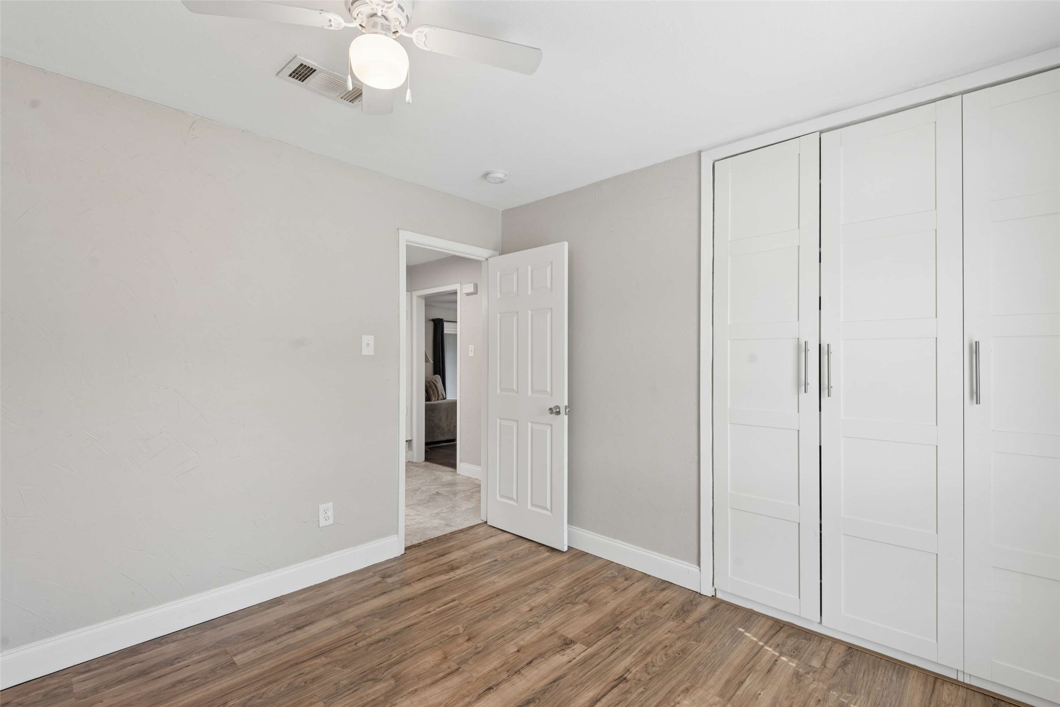 2217 Shady Brook Drive
