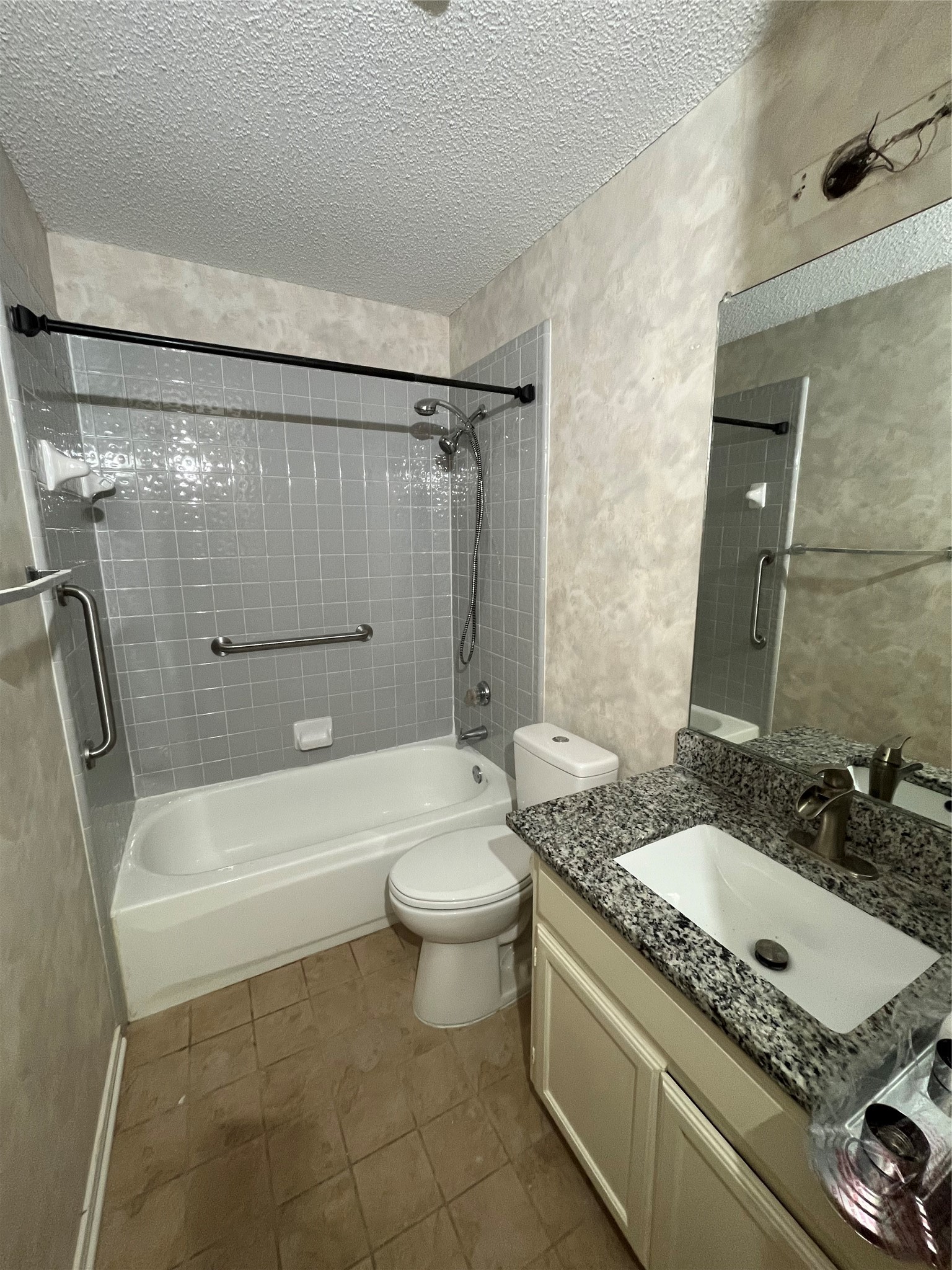 3051 Renaissance Court
