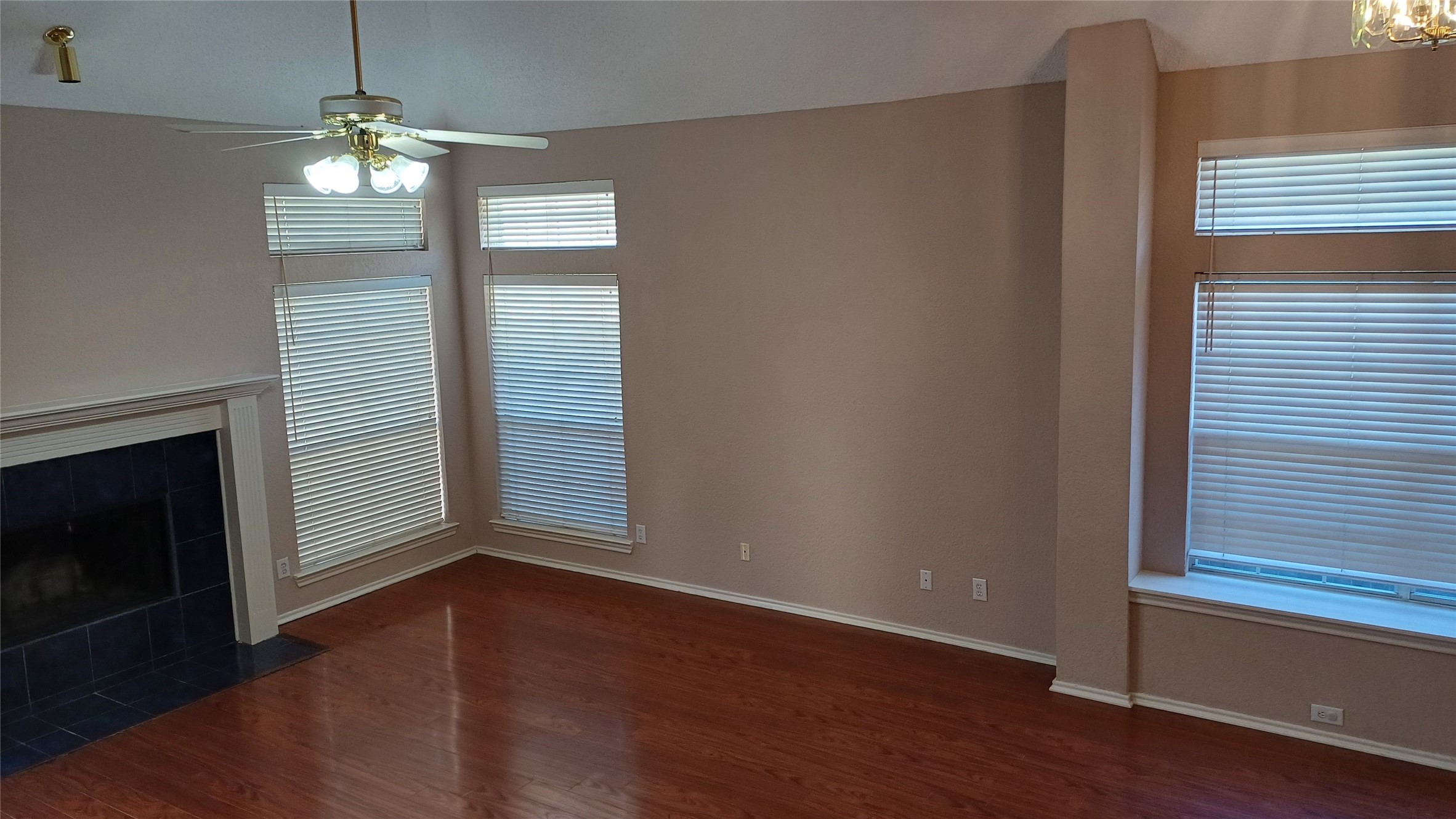 3051 Renaissance Court