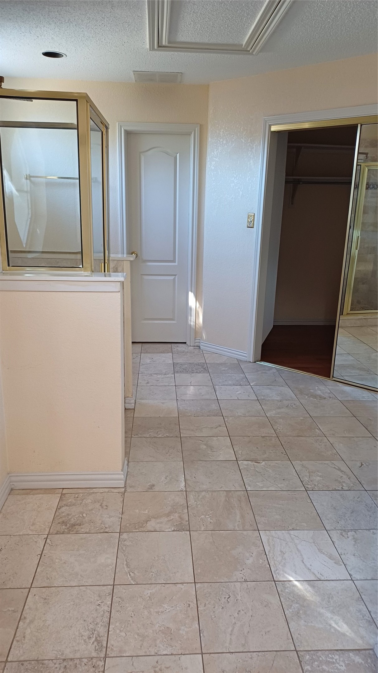 3051 Renaissance Court