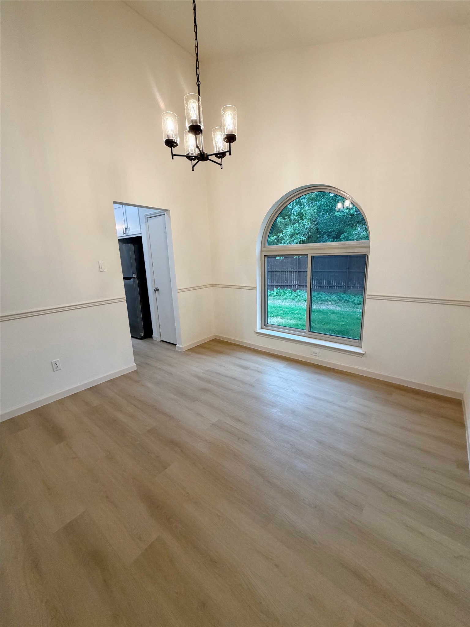 3308 Meadowview Drive