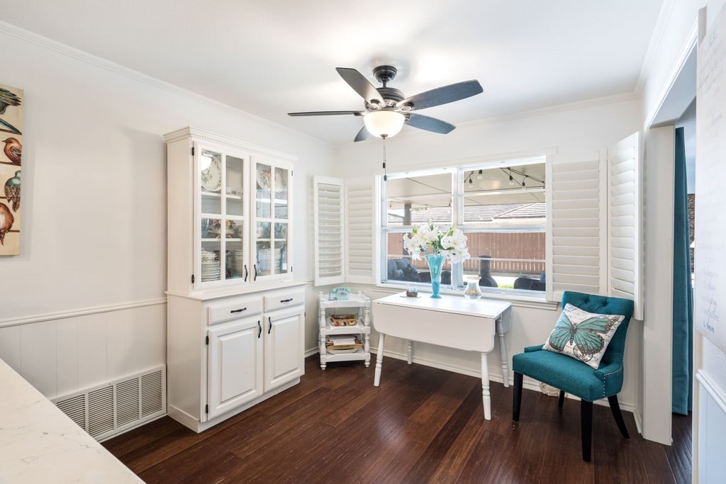 5115 Ledgestone Drive