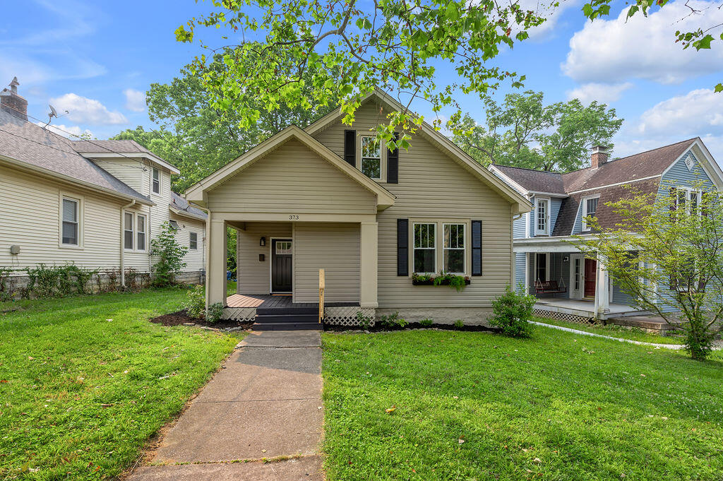 373 Crescent Avenue