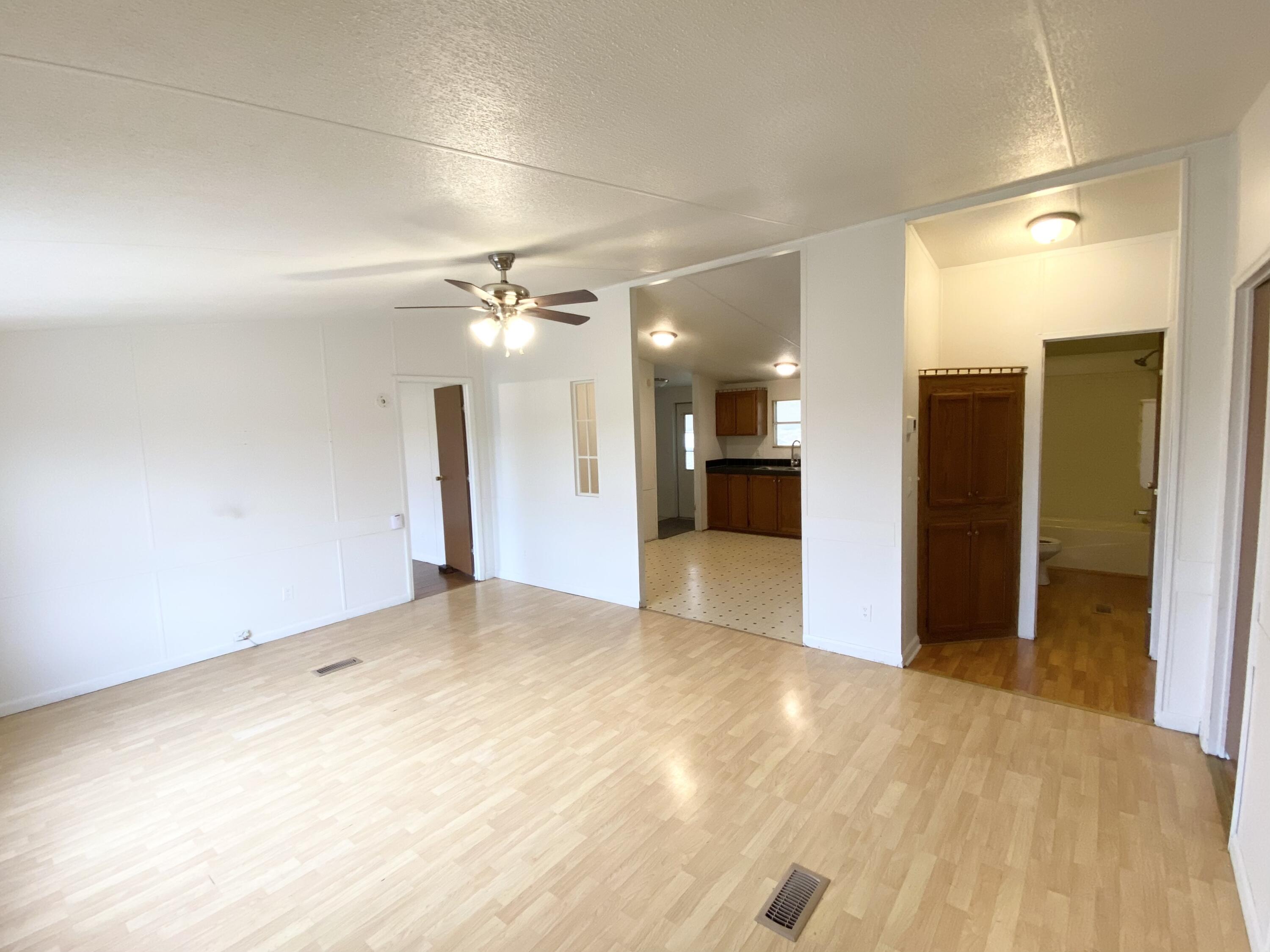 2593 Irvine Road
