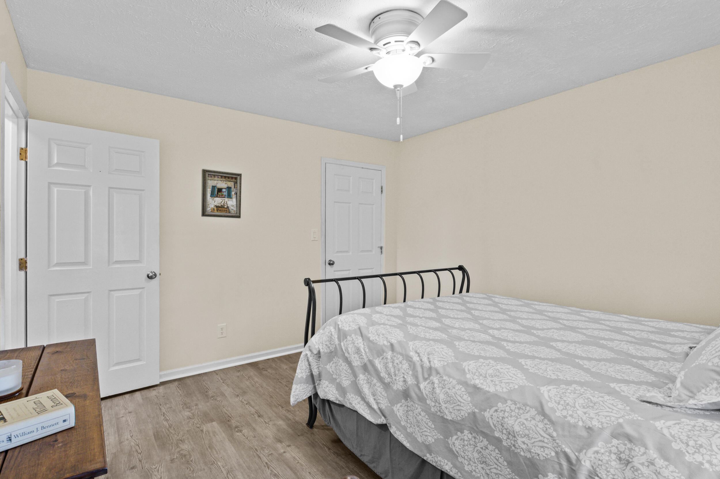1012 Walker Way