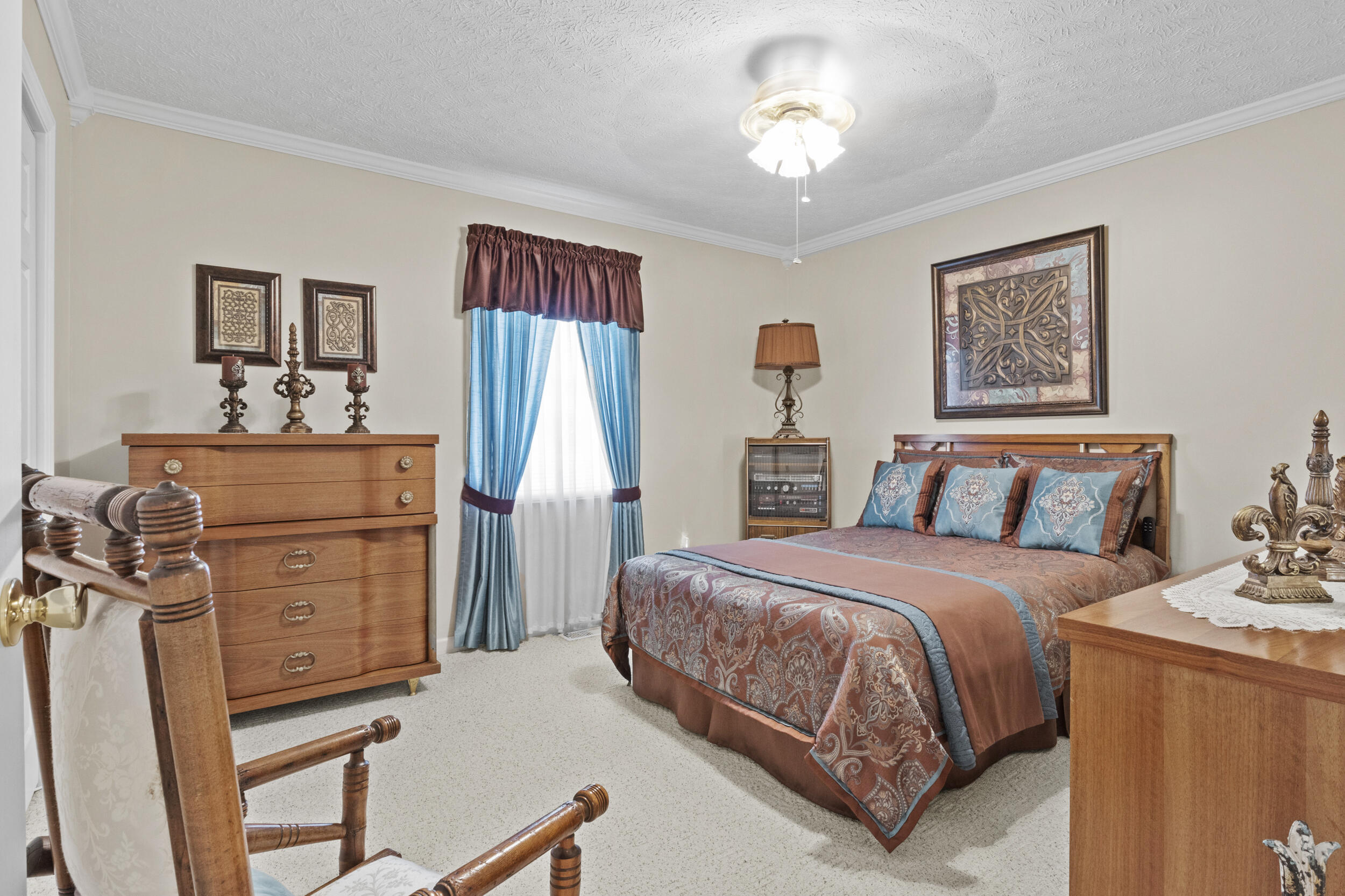 120 Springhill Drive