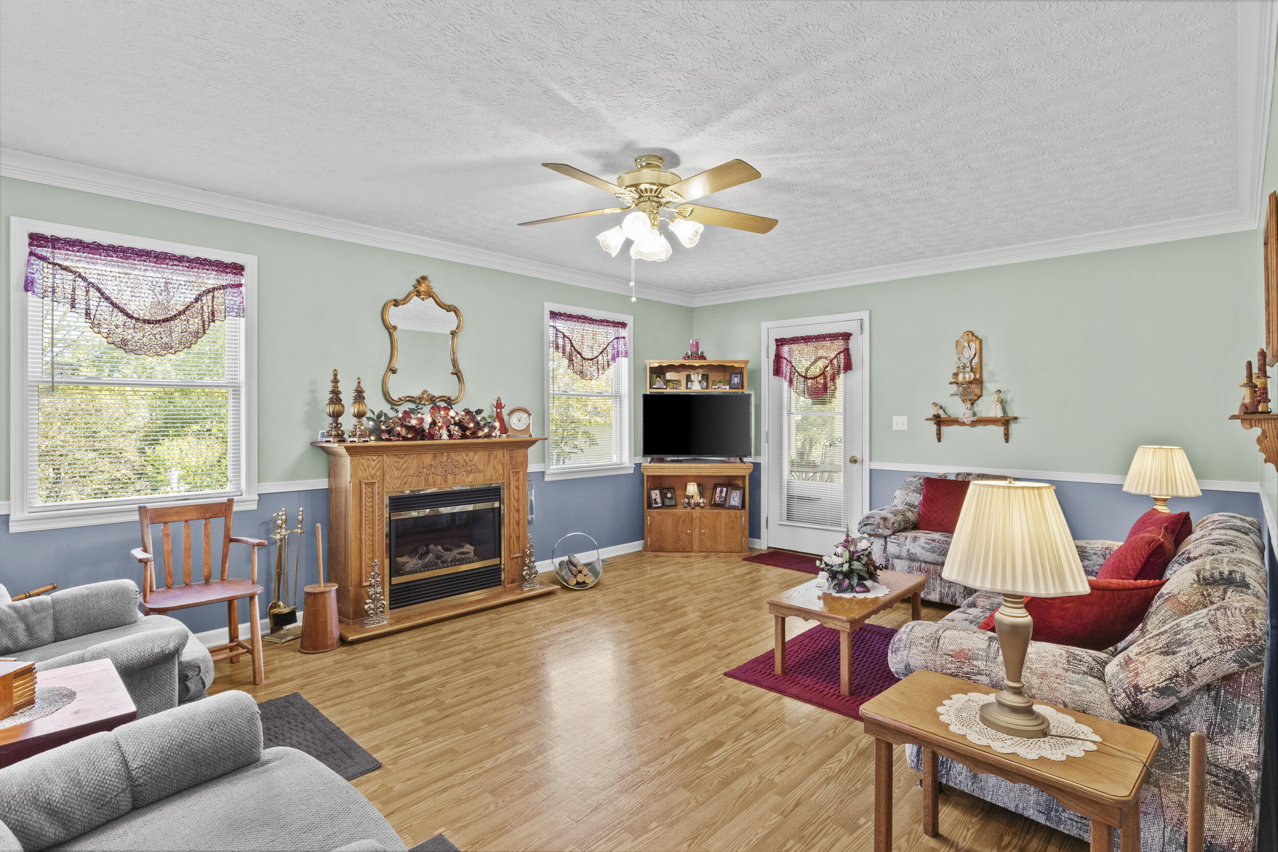 120 Springhill Drive