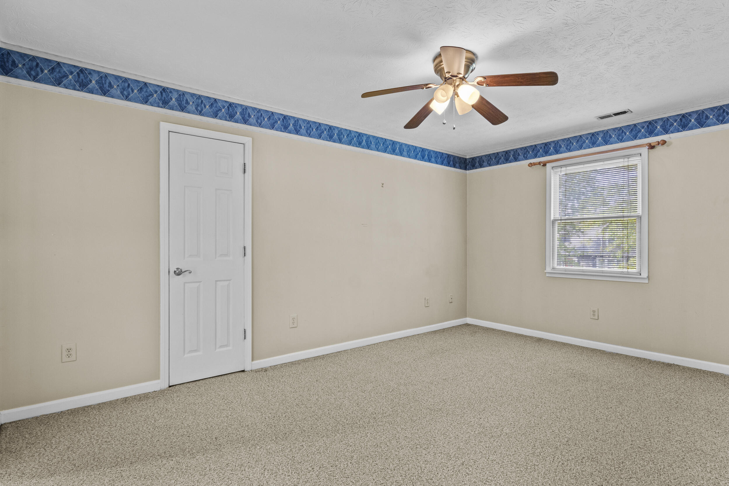 205 Chardonnay Court