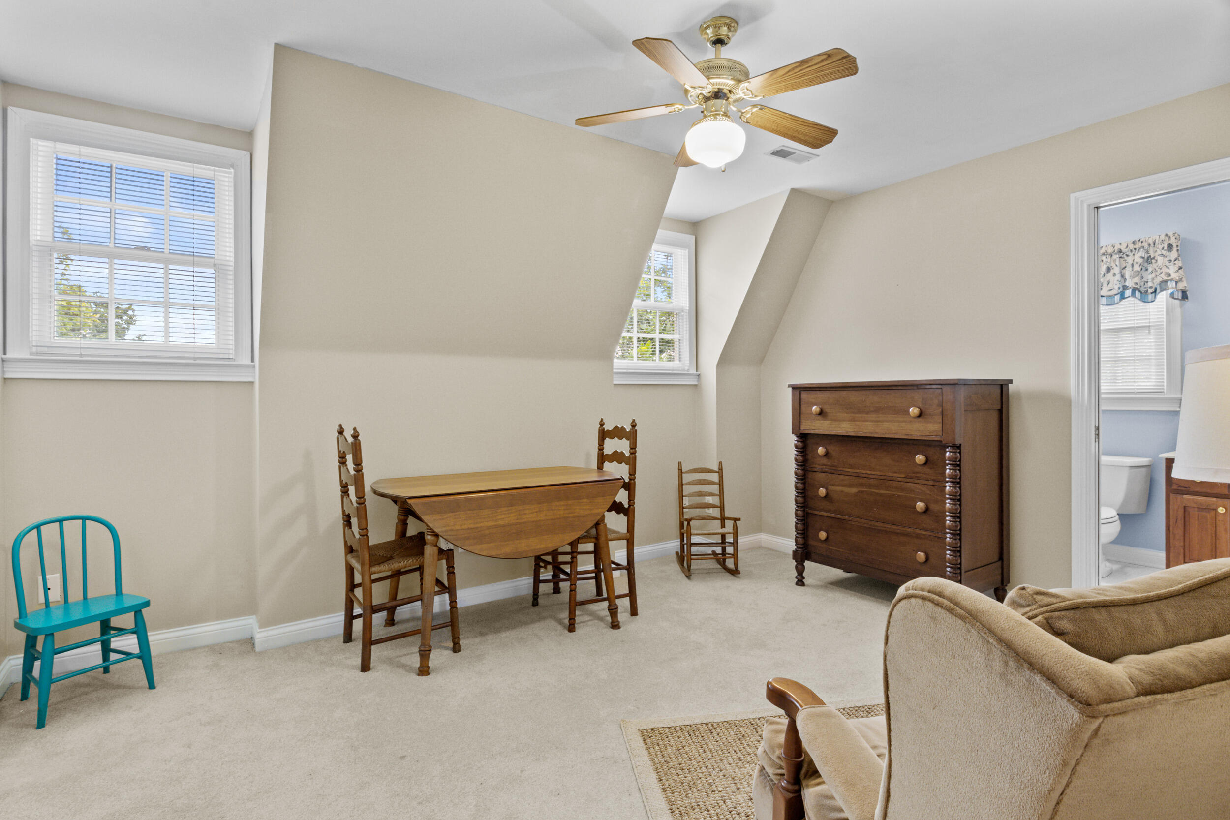 445 Lynnway Drive