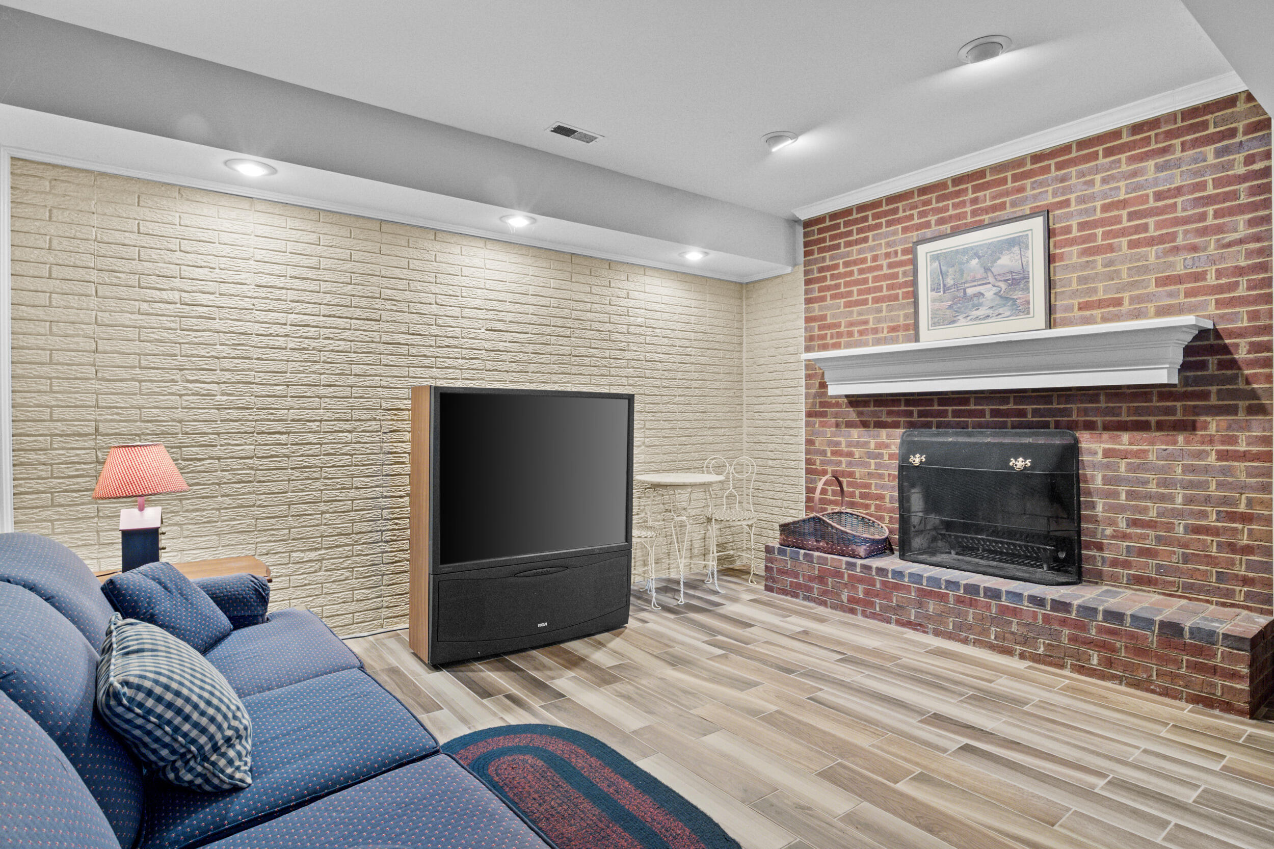 445 Lynnway Drive