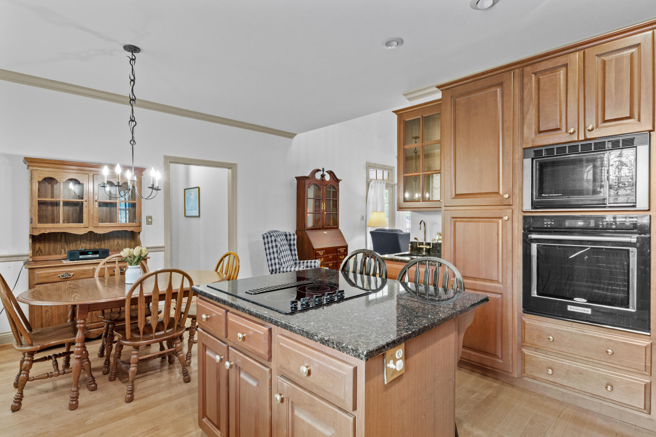 445 Lynnway Drive