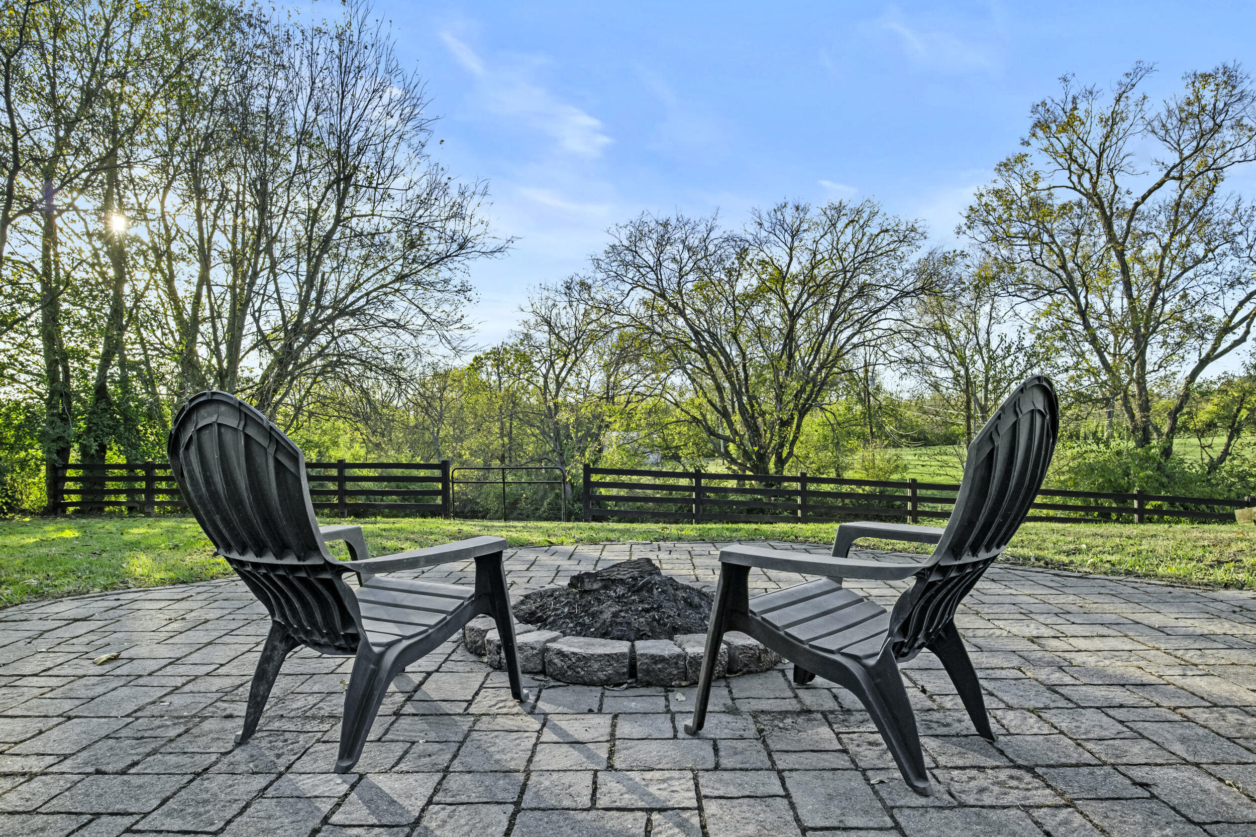 4950 Goggins Lane, Richmond