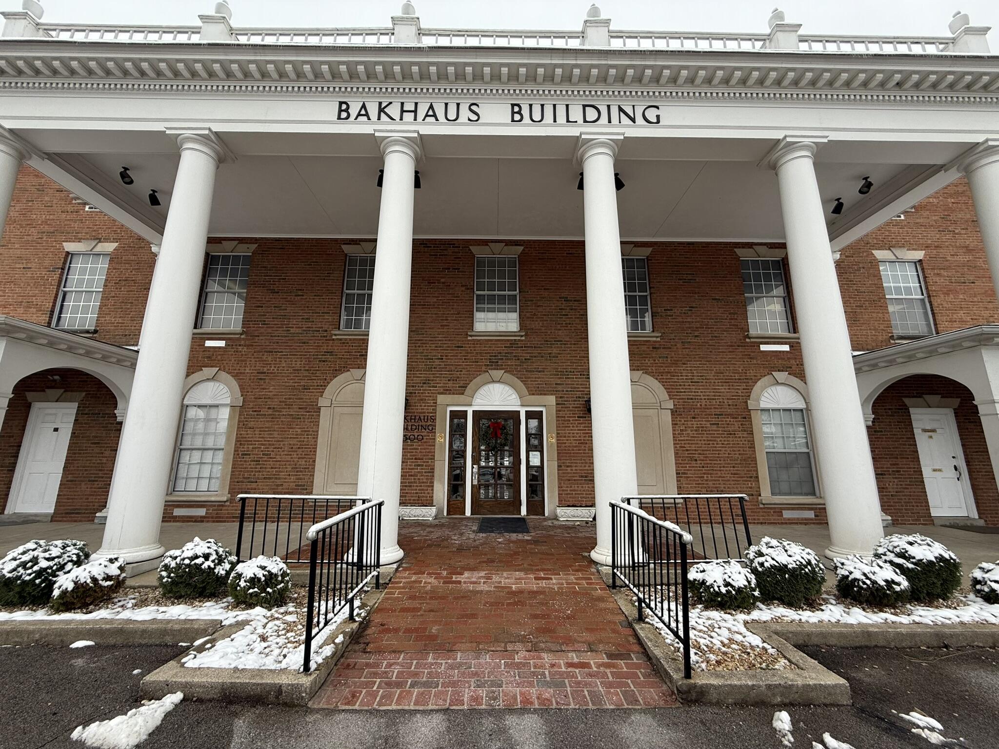 1500 Leestown Road 304