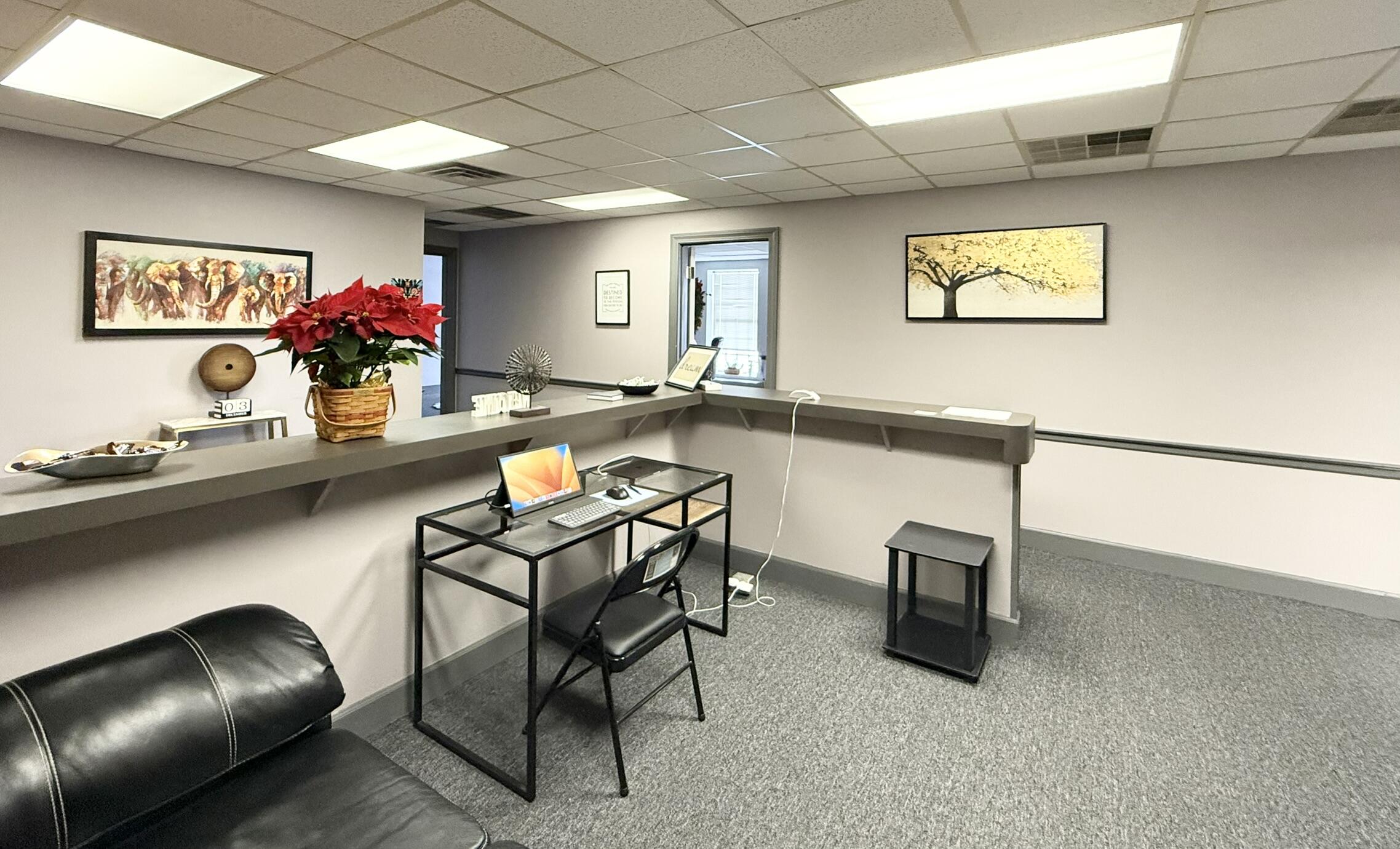 1500 Leestown Road 304