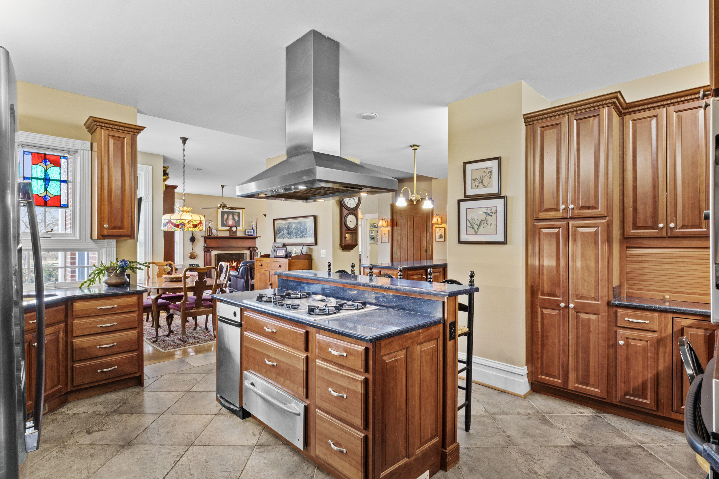 2399 Prewitt Pike