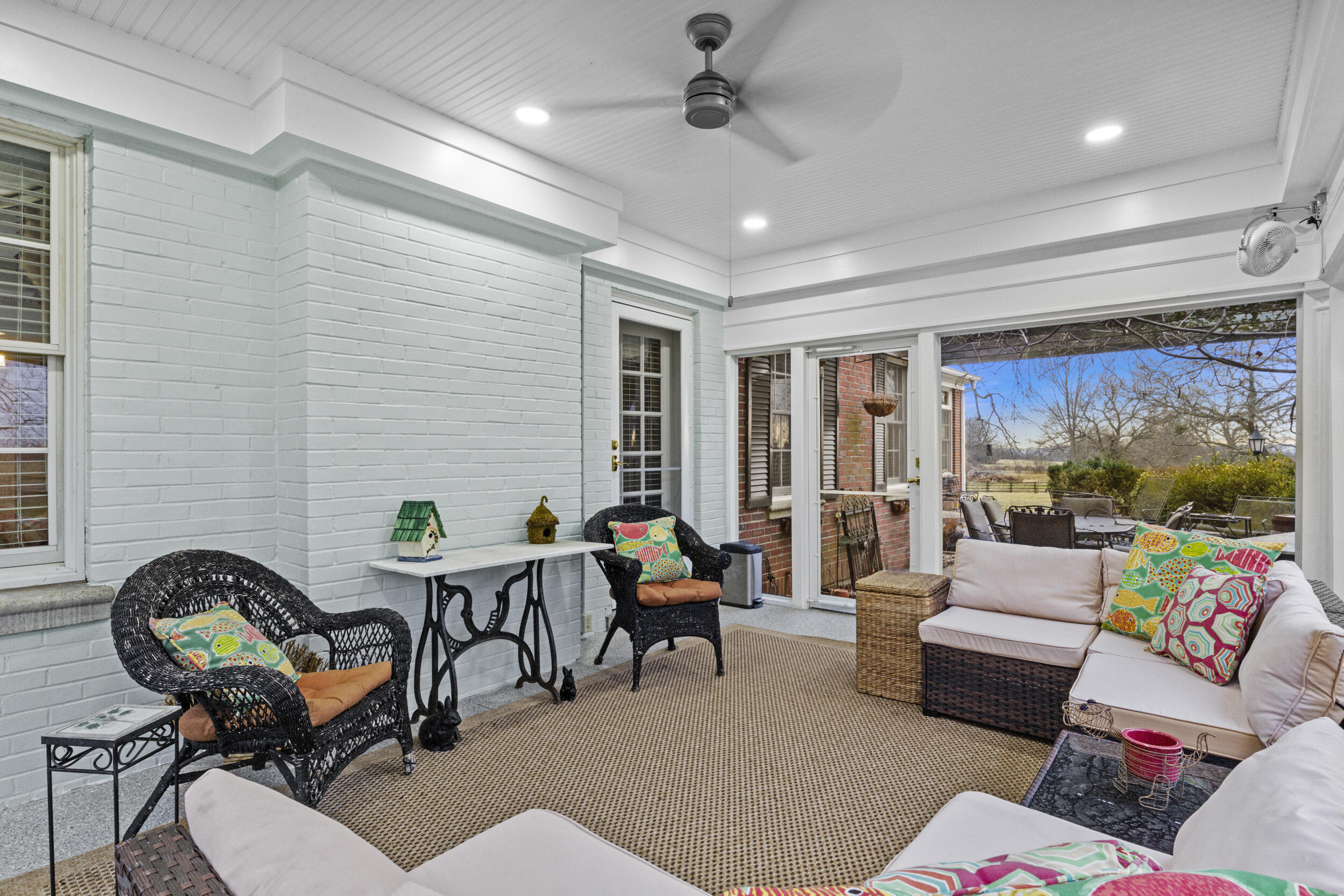 2399 Prewitt Pike
