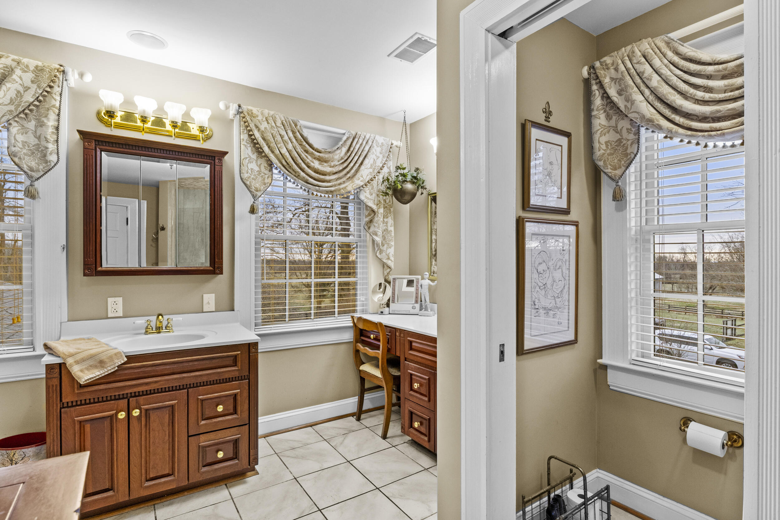 2399 Prewitt Pike