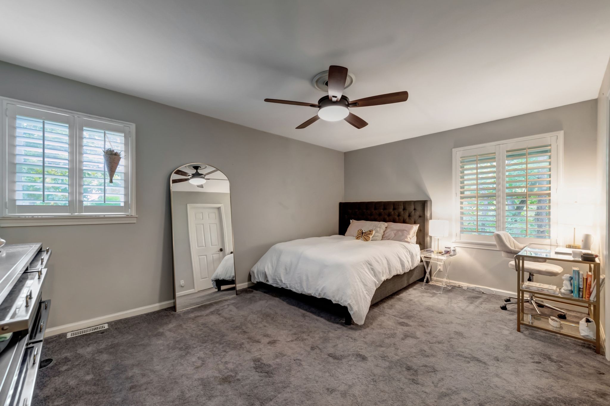 6353 Panorama Dr