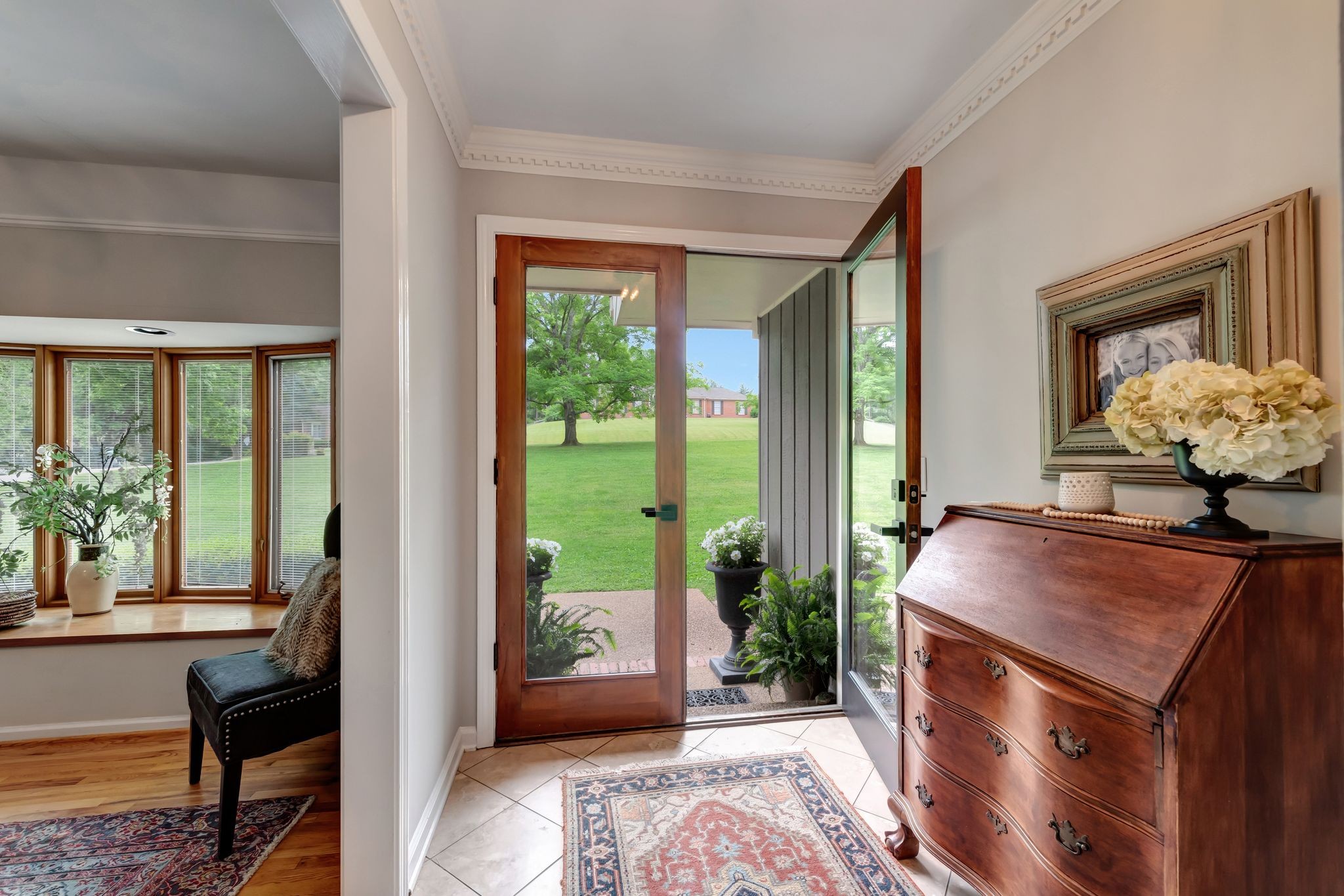6353 Panorama Dr