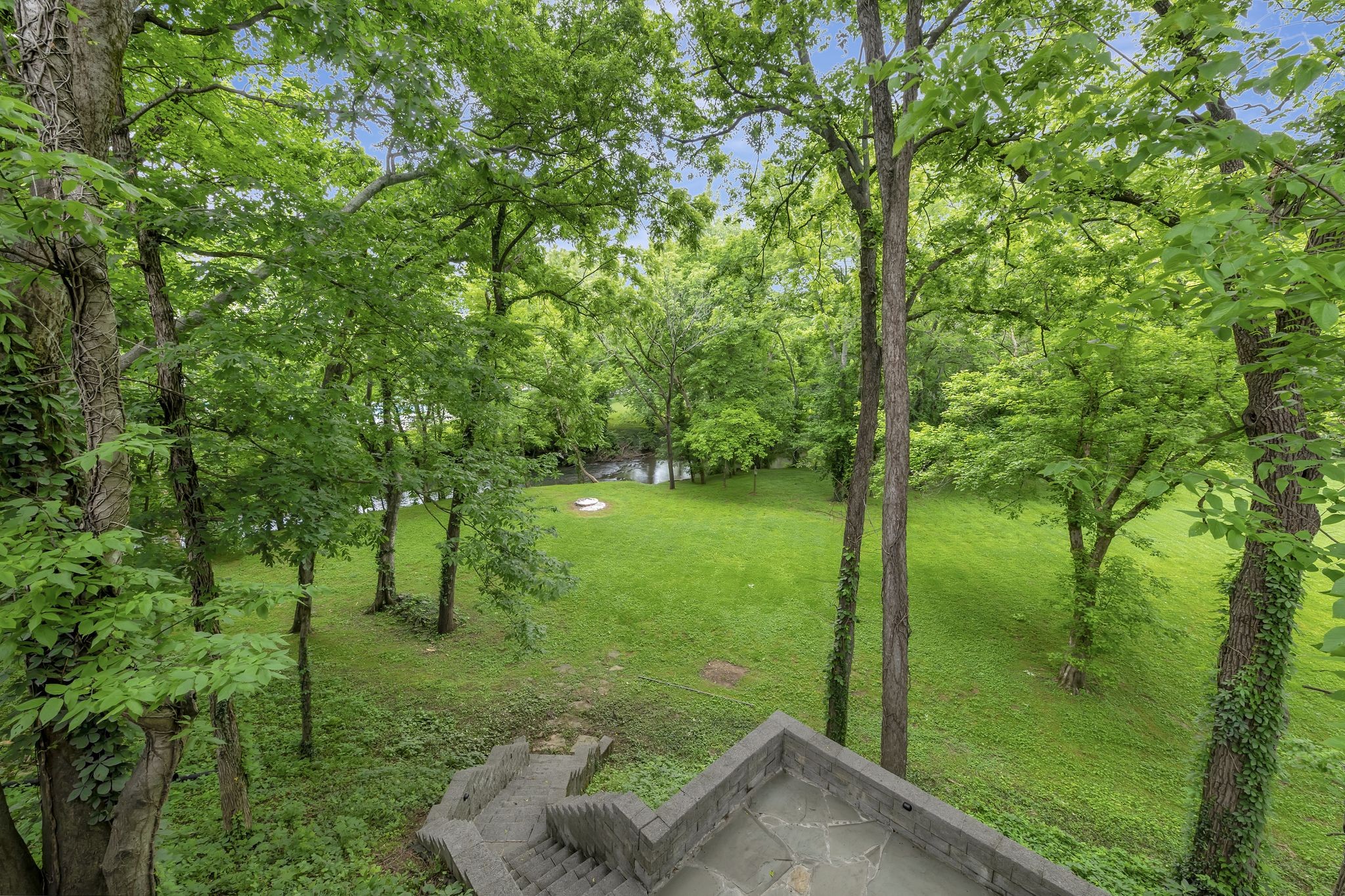 6353 Panorama Dr