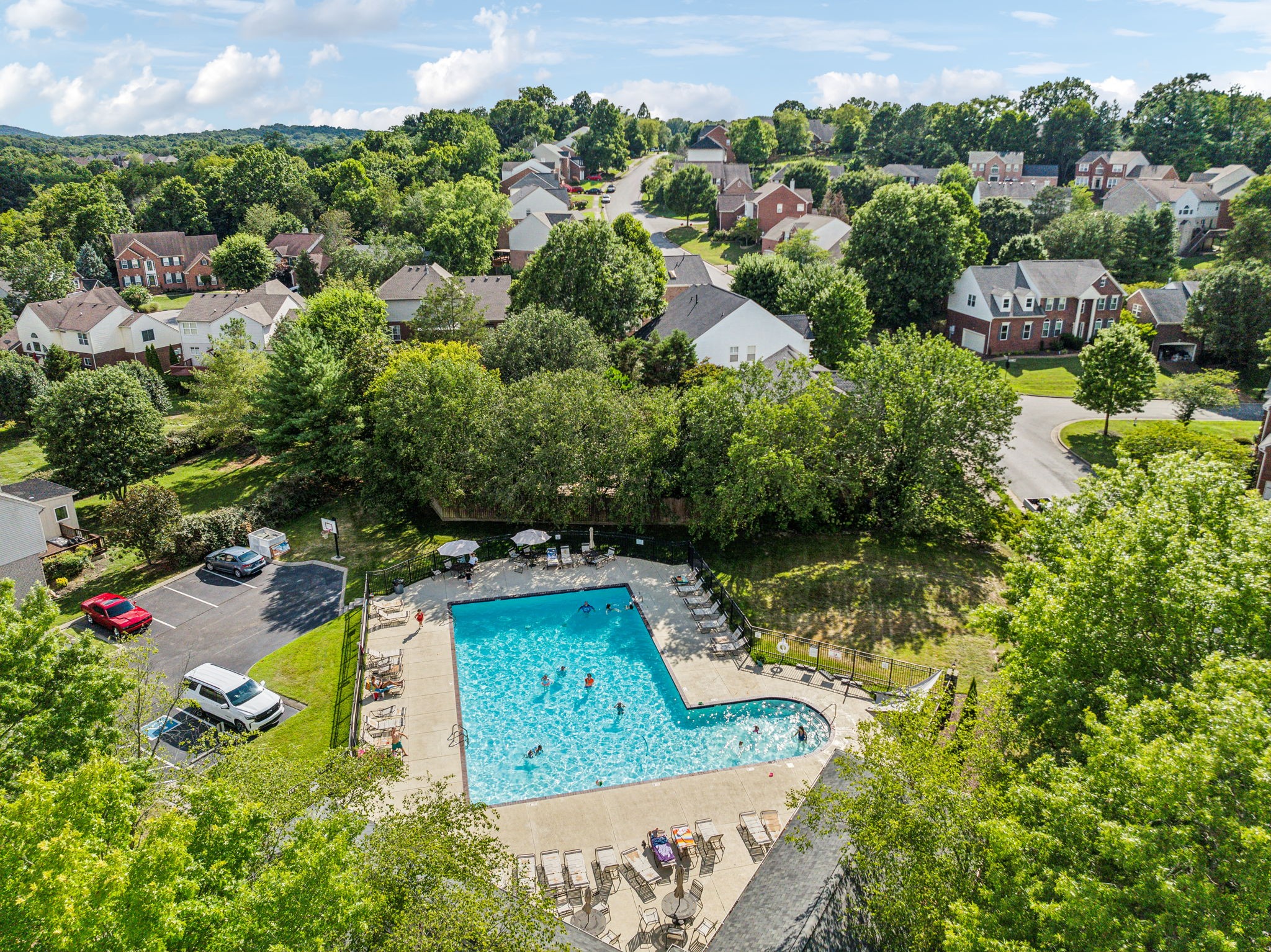 608 Sunnybrook Dr