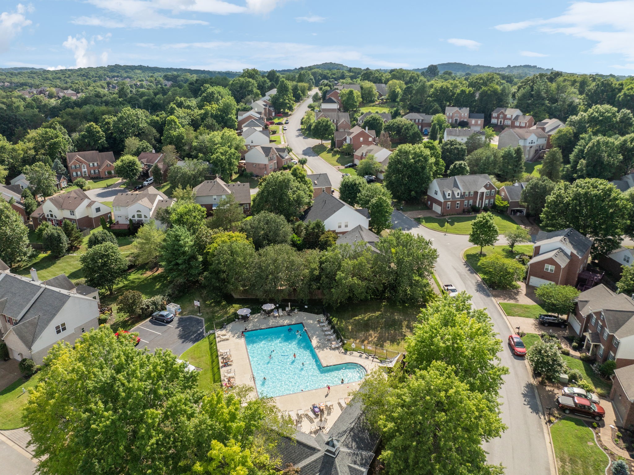 608 Sunnybrook Dr