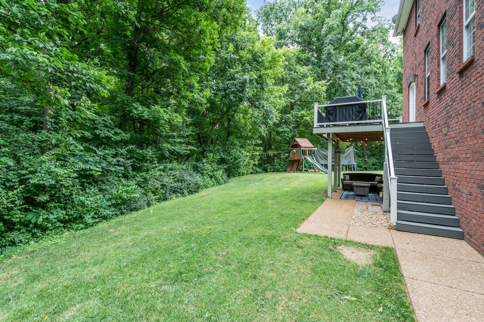 1014 Crimson Clover Dr
