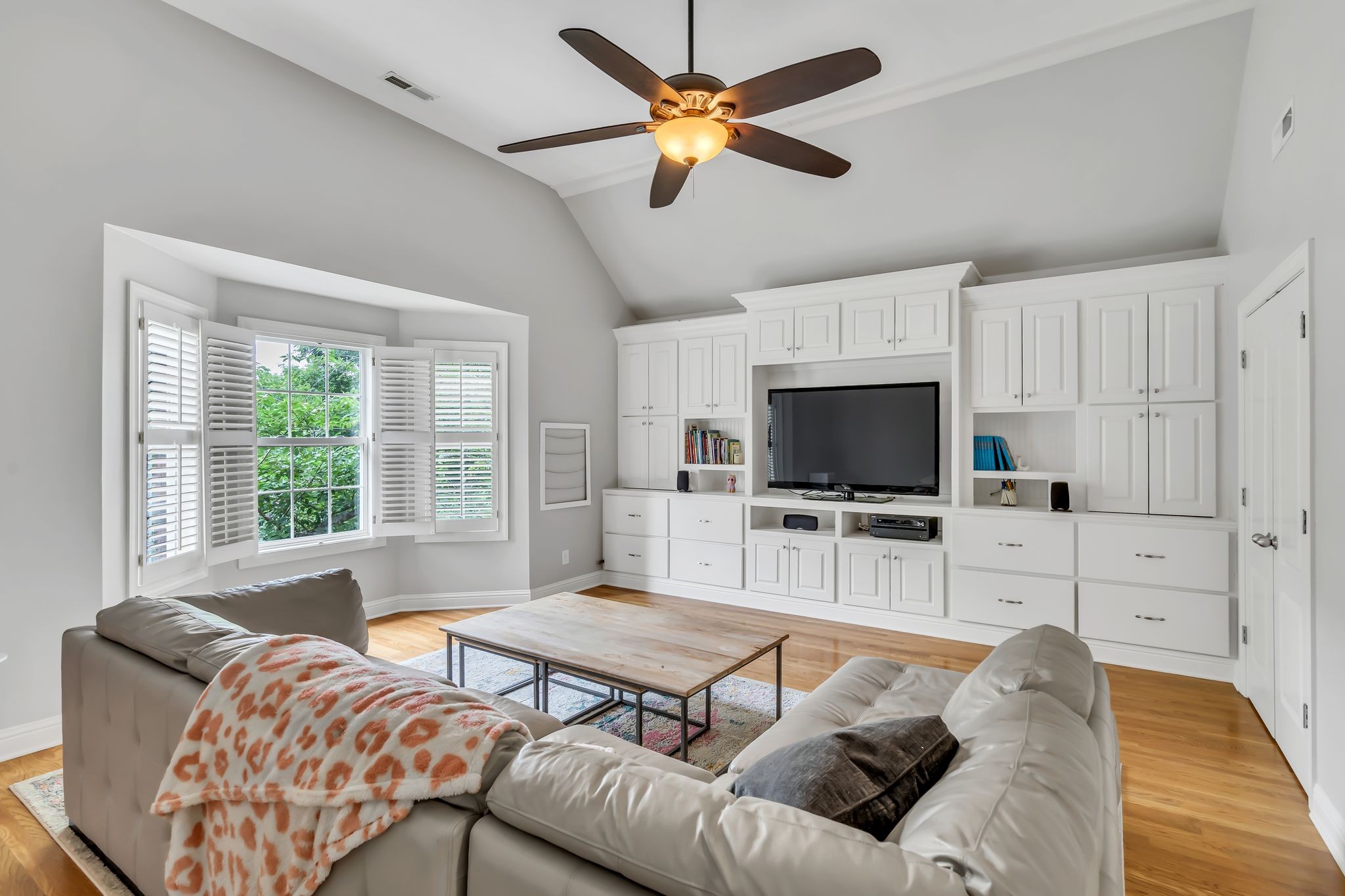 1014 Crimson Clover Dr