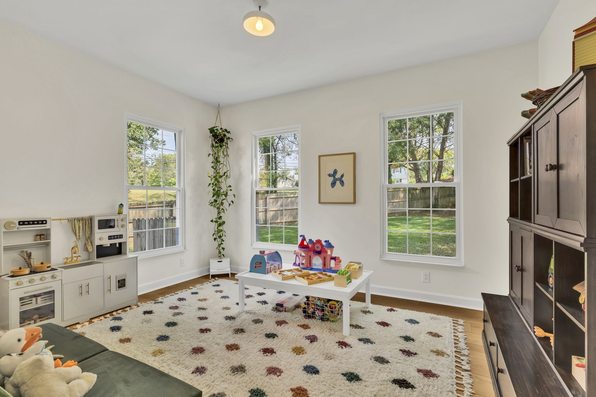 104 Fairgrove Cir