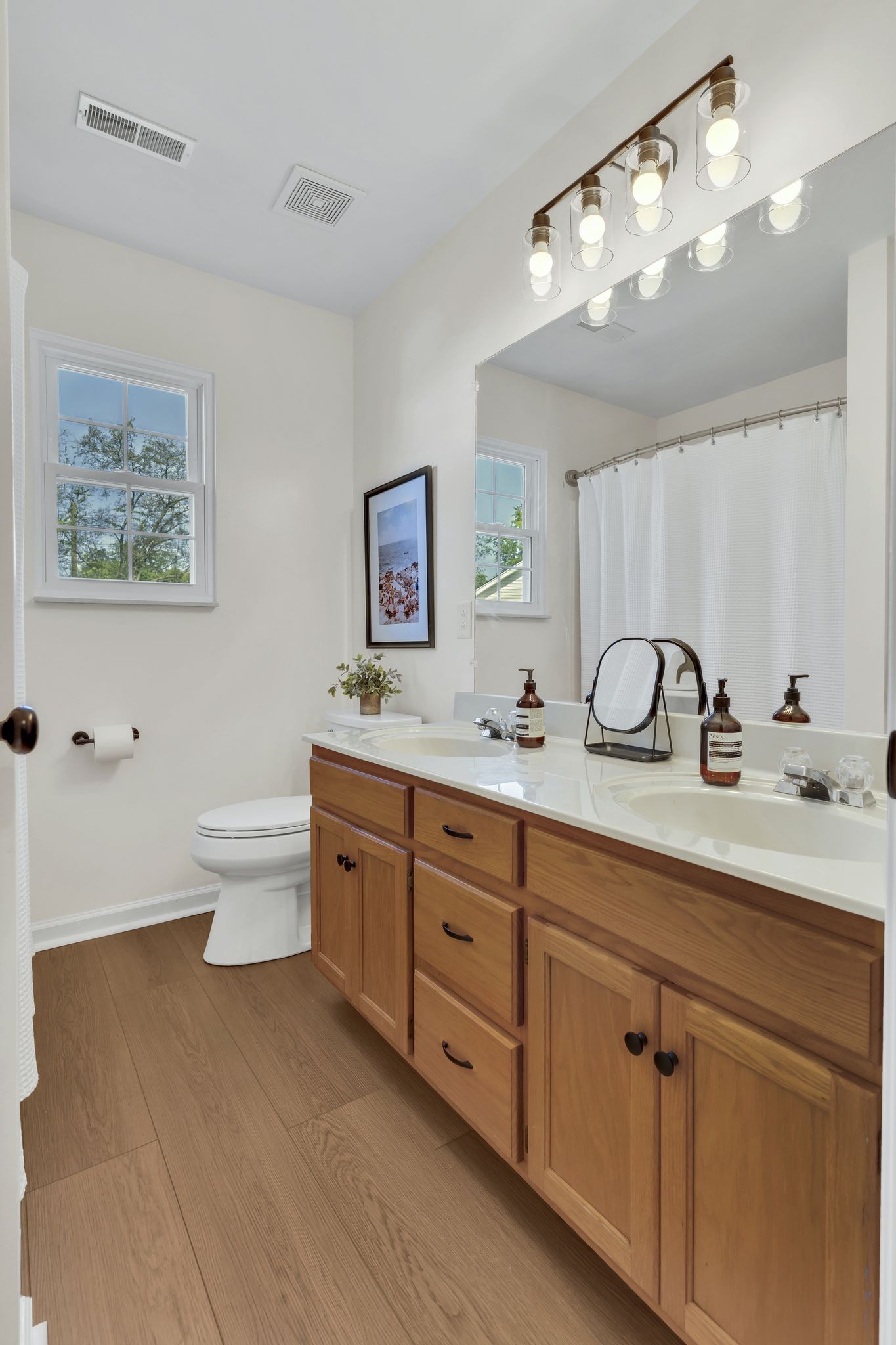 104 Fairgrove Cir