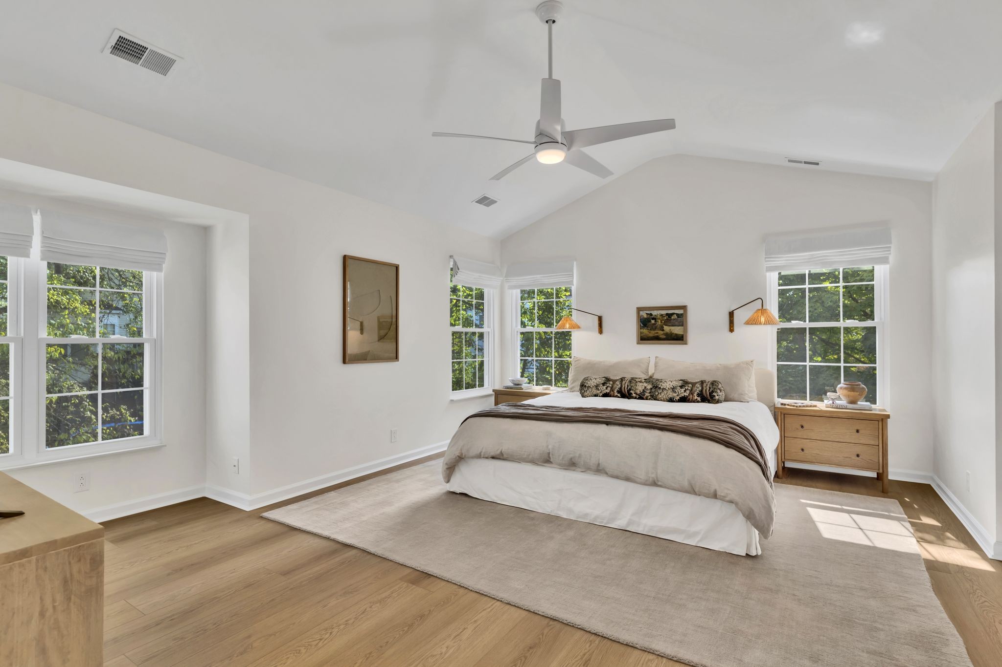 104 Fairgrove Cir