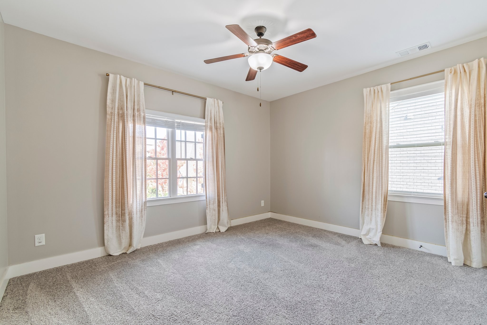 342 Finnhorse Ln